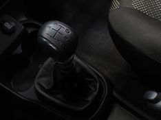 Fiat MOBI 1.0 EVO FLEX LIKE MANUAL 2022/2023 BETIOLO NOVOS E SEMINOVOS LAJEADO / Carros no Vale