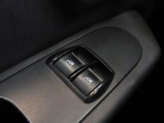 Fiat MOBI 1.0 EVO FLEX LIKE MANUAL 2022/2023 BETIOLO NOVOS E SEMINOVOS LAJEADO / Carros no Vale