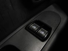Fiat MOBI 1.0 EVO FLEX LIKE MANUAL 2022/2023 BETIOLO NOVOS E SEMINOVOS LAJEADO / Carros no Vale