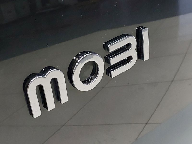 Fiat MOBI 1.0 EVO FLEX LIKE MANUAL 2022/2023 BETIOLO NOVOS E SEMINOVOS LAJEADO / Carros no Vale