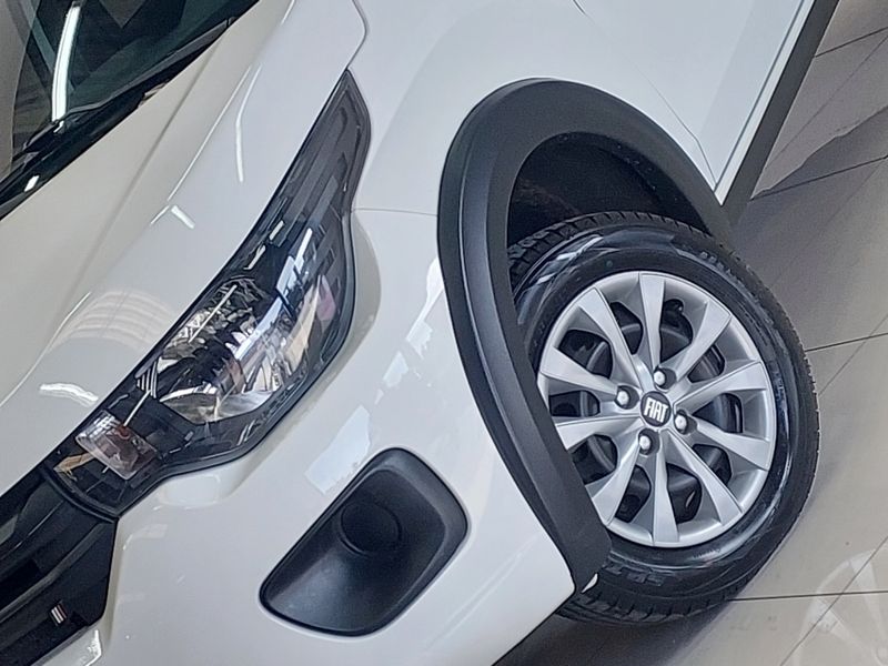 Fiat MOBI 1.0 EVO FLEX LIKE MANUAL 2022/2023 BETIOLO NOVOS E SEMINOVOS LAJEADO / Carros no Vale