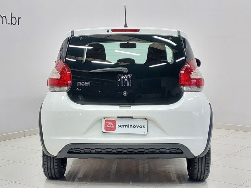 Fiat MOBI 1.0 EVO FLEX LIKE MANUAL 2022/2023 BETIOLO NOVOS E SEMINOVOS LAJEADO / Carros no Vale