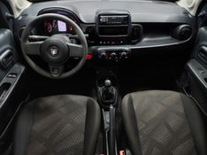 Fiat MOBI 1.0 EVO FLEX LIKE MANUAL 2022/2023 BETIOLO NOVOS E SEMINOVOS LAJEADO / Carros no Vale