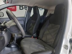 Fiat MOBI 1.0 EVO FLEX LIKE MANUAL 2022/2023 BETIOLO NOVOS E SEMINOVOS LAJEADO / Carros no Vale