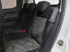 Fiat MOBI 1.0 EVO FLEX LIKE MANUAL 2022/2023 BETIOLO NOVOS E SEMINOVOS LAJEADO / Carros no Vale