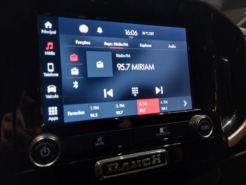 Fiat STRADA 1.0 TURBO 200 FLEX RANCH CD CVT 2023/2024 BETIOLO NOVOS E SEMINOVOS LAJEADO / Carros no Vale