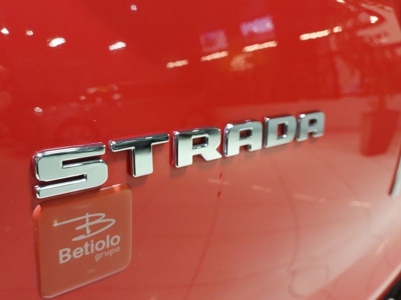 Fiat STRADA 1.0 TURBO 200 FLEX RANCH CD CVT 2023/2024 BETIOLO NOVOS E SEMINOVOS LAJEADO / Carros no Vale