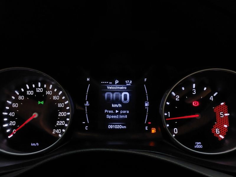 Fiat TORO 2.0 16V TURBO DIESEL FREEDOM 4WD AT9 2018/2019 BETIOLO NOVOS E SEMINOVOS LAJEADO / Carros no Vale