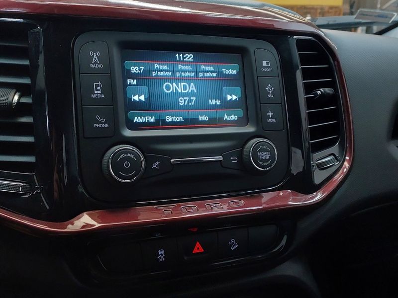 Fiat TORO 2.0 16V TURBO DIESEL FREEDOM 4WD AT9 2018/2019 BETIOLO NOVOS E SEMINOVOS LAJEADO / Carros no Vale
