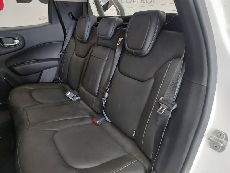 Fiat TORO 2.0 16V TURBO DIESEL FREEDOM 4WD AT9 2018/2019 BETIOLO NOVOS E SEMINOVOS LAJEADO / Carros no Vale