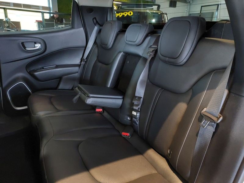 Fiat TORO 2.0 16V TURBO DIESEL VOLCANO 4WD AT9 2024/2025 BETIOLO NOVOS E SEMINOVOS LAJEADO / Carros no Vale