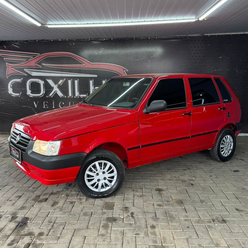 Fiat UNO MILLE FIRE ECONOMY 1.0 2013/2013 SÉRGIO VEÍCULOS TEUTÔNIA / Carros no Vale