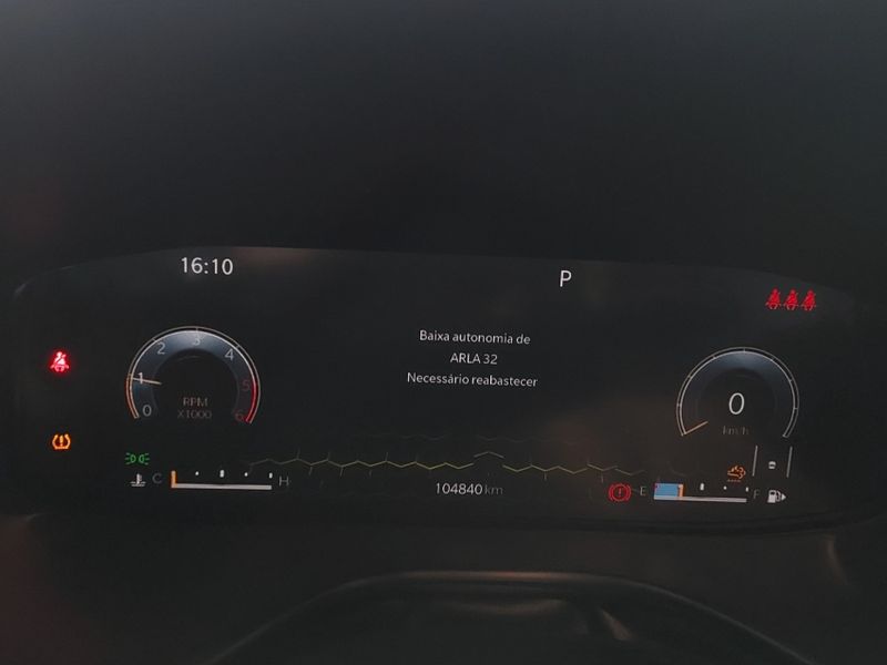 JEEP COMMANDER 2.0 TD380 TURBO DIESEL OVERLAND AT9 2021/2022 BETIOLO NOVOS E SEMINOVOS LAJEADO / Carros no Vale