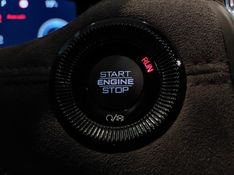 JEEP COMMANDER 2.0 TD380 TURBO DIESEL OVERLAND AT9 2021/2022 BETIOLO NOVOS E SEMINOVOS LAJEADO / Carros no Vale