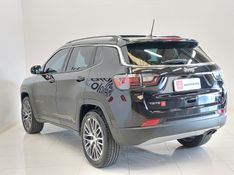 JEEP COMPASS 1.3 T270 TURBO FLEX LIMITED AT6 2022/2022 BETIOLO NOVOS E SEMINOVOS LAJEADO / Carros no Vale