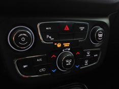 JEEP COMPASS 2.0 16V FLEX NIGHT EAGLE AUTOMÁTICO 2017/2018 BETIOLO NOVOS E SEMINOVOS LAJEADO / Carros no Vale