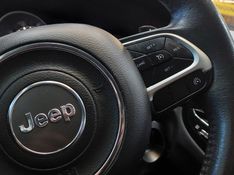 JEEP COMPASS 2.0 16V FLEX NIGHT EAGLE AUTOMÁTICO 2017/2018 BETIOLO NOVOS E SEMINOVOS LAJEADO / Carros no Vale