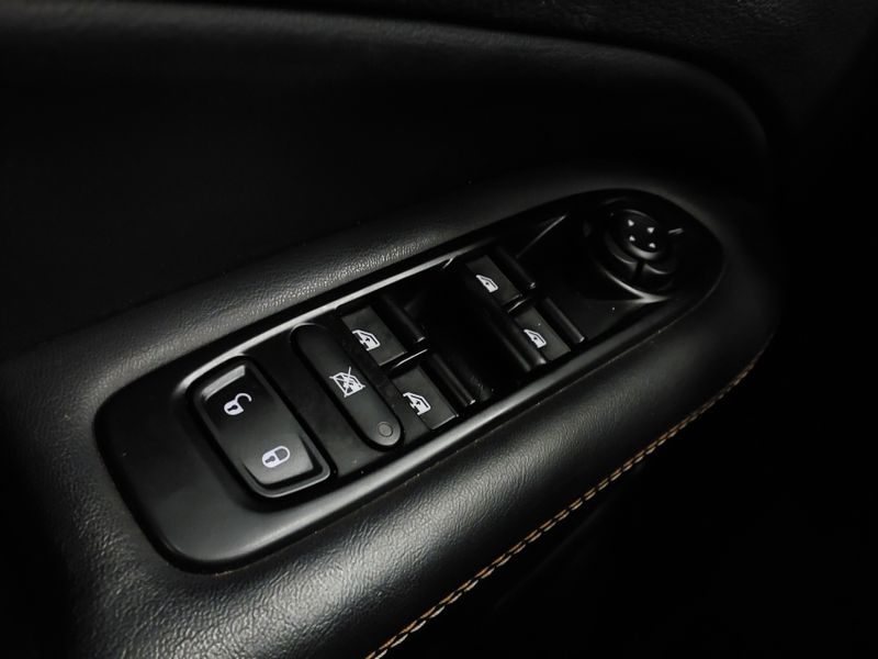 JEEP COMPASS 2.0 16V FLEX SPORT AUTOMÁTICO 2021/2021 BETIOLO NOVOS E SEMINOVOS LAJEADO / Carros no Vale