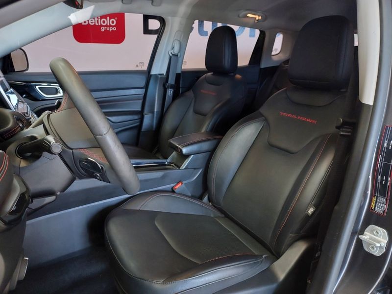 JEEP COMPASS 2.0 TD350 TURBO DIESEL TRAILHAWK AT9 2022/2022 BETIOLO NOVOS E SEMINOVOS LAJEADO / Carros no Vale