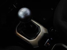 JEEP RENEGADE 1.8 16V FLEX SPORT 4P MANUAL 2015/2016 BETIOLO NOVOS E SEMINOVOS LAJEADO / Carros no Vale