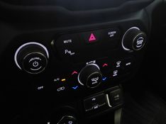 JEEP RENEGADE 2.0 16V TURBO DIESEL TRAILHAWK 4P 4X4 AUTOMÁTICO 2018/2019 BETIOLO NOVOS E SEMINOVOS LAJEADO / Carros no Vale