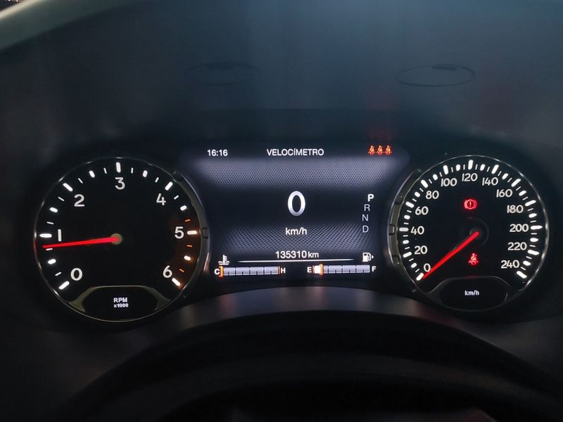 JEEP RENEGADE 2.0 16V TURBO DIESEL TRAILHAWK 4P 4X4 AUTOMÁTICO 2018/2019 BETIOLO NOVOS E SEMINOVOS LAJEADO / Carros no Vale