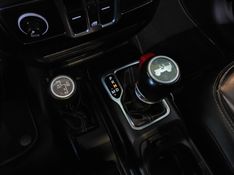 JEEP WRANGLER 2.0 TURBO GASOLINA UNLIMITED OVERLAND 4P 4X4 AT8 2021/2021 BETIOLO NOVOS E SEMINOVOS LAJEADO / Carros no Vale