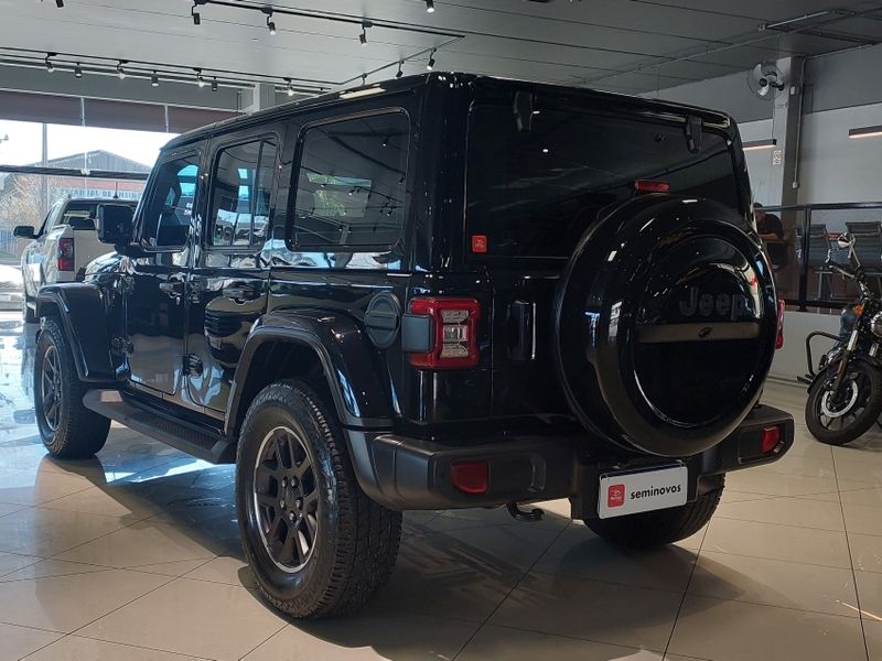 JEEP WRANGLER 2.0 TURBO GASOLINA UNLIMITED OVERLAND 4P 4X4 AT8 2021/2021 BETIOLO NOVOS E SEMINOVOS LAJEADO / Carros no Vale
