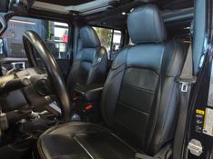 JEEP WRANGLER 2.0 TURBO GASOLINA UNLIMITED OVERLAND 4P 4X4 AT8 2021/2021 BETIOLO NOVOS E SEMINOVOS LAJEADO / Carros no Vale