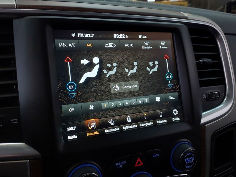 Ram CLASSIC 5.7 V8 GASOLINA LARAMIE NIGHT EDITION CD 4X4 AUTOMÁTICO 2023/2023 BETIOLO NOVOS E SEMINOVOS LAJEADO / Carros no Vale