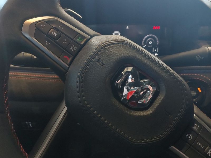 Ram RAMPAGE 2.0 HURRICANE 4 TURBO GASOLINA R/T 4X4 AUTOMÁTICO 2023/2024 BETIOLO NOVOS E SEMINOVOS LAJEADO / Carros no Vale