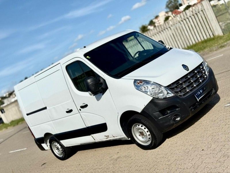 Renault MASTER FURGAO 2.3 2020/2020 SÉRGIO VEÍCULOS TEUTÔNIA / Carros no Vale