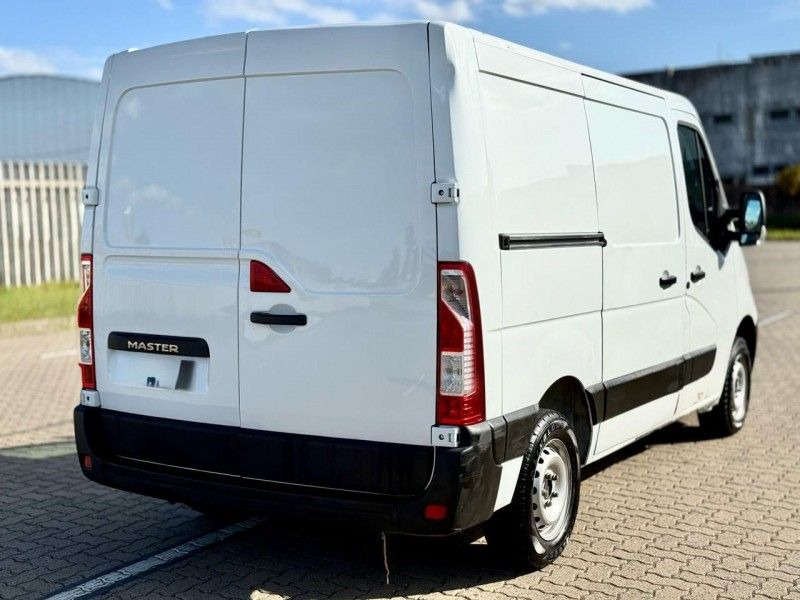 Renault MASTER FURGAO 2.3 2020/2020 SÉRGIO VEÍCULOS TEUTÔNIA / Carros no Vale
