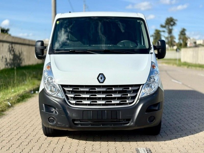 Renault MASTER FURGAO 2.3 2020/2020 SÉRGIO VEÍCULOS TEUTÔNIA / Carros no Vale
