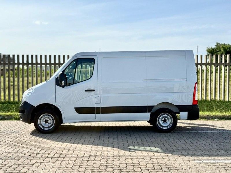 Renault MASTER FURGAO 2.3 2020/2020 SÉRGIO VEÍCULOS TEUTÔNIA / Carros no Vale