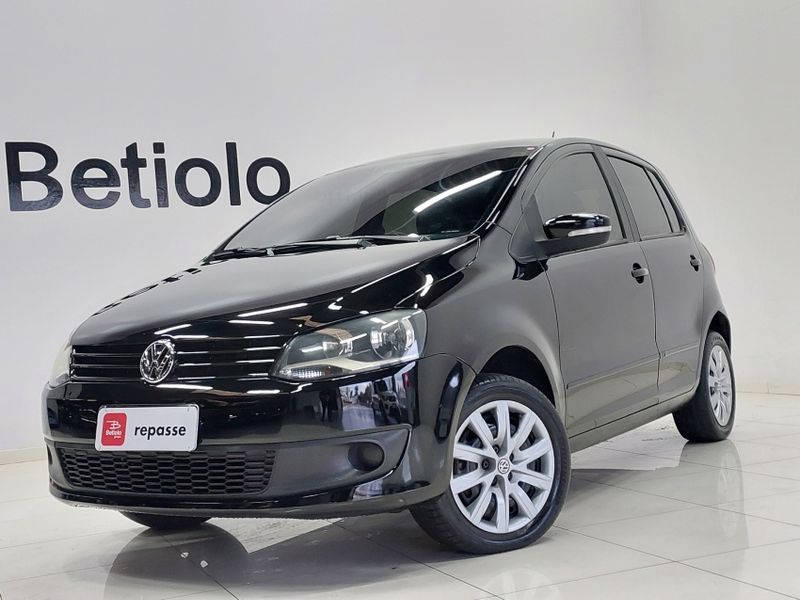 Volkswagen FOX 1.0 MI 8V FLEX 4P MANUAL 2012/2013 BETIOLO NOVOS E SEMINOVOS LAJEADO / Carros no Vale