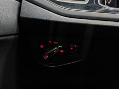 Volkswagen NIVUS 1.0 200 TSI TOTAL FLEX HIGHLINE AUTOMÁTICO 2023/2024 BETIOLO NOVOS E SEMINOVOS LAJEADO / Carros no Vale