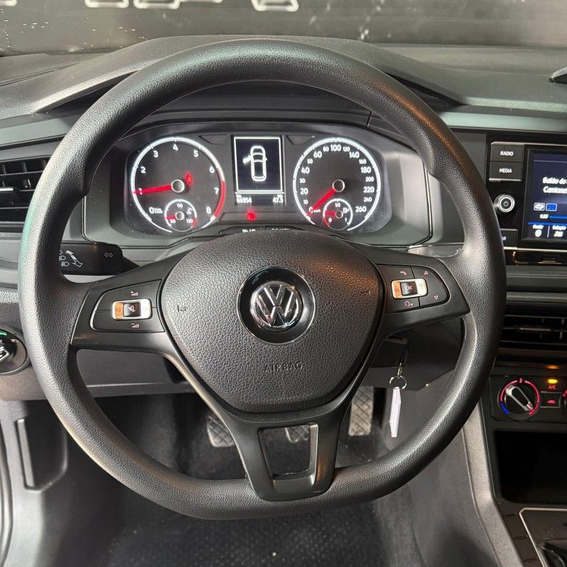 Volkswagen POLO HATCH COMFORTLINE 1.0 2021/2021 SÉRGIO VEÍCULOS TEUTÔNIA / Carros no Vale
