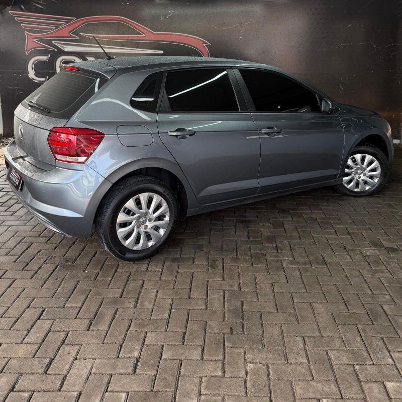 Volkswagen POLO HATCH COMFORTLINE 1.0 2021/2021 SÉRGIO VEÍCULOS TEUTÔNIA / Carros no Vale
