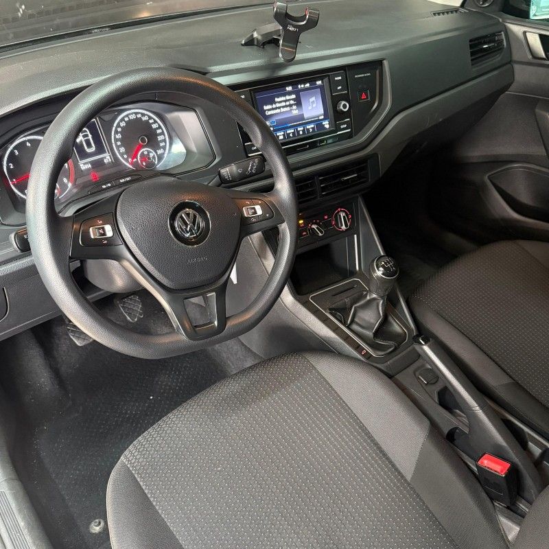 Volkswagen POLO HATCH COMFORTLINE 1.0 2021/2021 SÉRGIO VEÍCULOS TEUTÔNIA / Carros no Vale