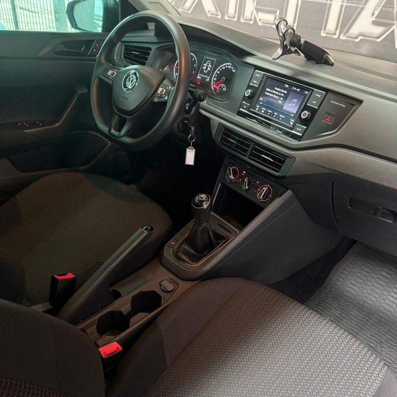 Volkswagen POLO HATCH COMFORTLINE 1.0 2021/2021 SÉRGIO VEÍCULOS TEUTÔNIA / Carros no Vale