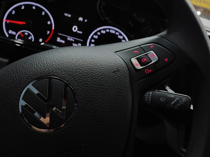 Volkswagen T-CROSS 1.0 200 TSI TOTAL FLEX SENSE AUTOMÁTICO 2022/2022 BETIOLO NOVOS E SEMINOVOS LAJEADO / Carros no Vale