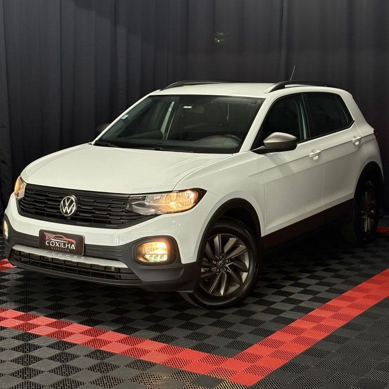 Volkswagen T-CROSS 1.0 200TSI 2022/2022 SÉRGIO VEÍCULOS TEUTÔNIA / Carros no Vale