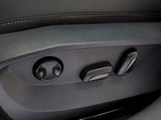 Volkswagen TAOS 1.4 250 TSI TOTAL FLEX HIGHLINE AUTOMÁTICO 2024/2024 BETIOLO NOVOS E SEMINOVOS LAJEADO / Carros no Vale