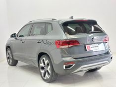 Volkswagen TAOS 1.4 250 TSI TOTAL FLEX HIGHLINE AUTOMÁTICO 2024/2024 BETIOLO NOVOS E SEMINOVOS LAJEADO / Carros no Vale