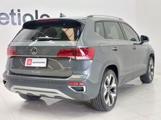 Volkswagen TAOS 1.4 250 TSI TOTAL FLEX HIGHLINE AUTOMÁTICO 2024/2024 BETIOLO NOVOS E SEMINOVOS LAJEADO / Carros no Vale