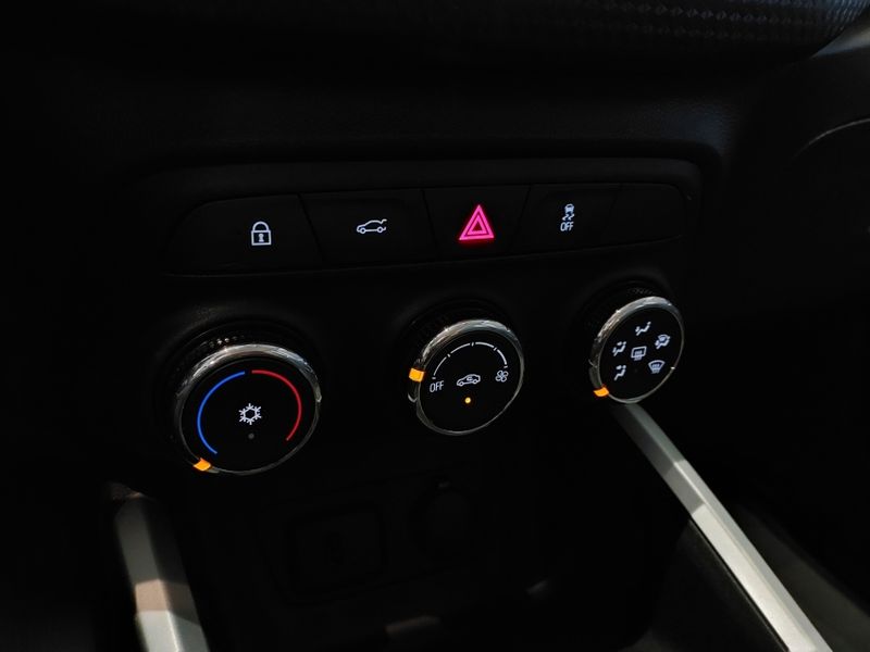 Chevrolet ONIX 1.0 FLEX LT MANUAL 2022/2023 BETIOLO NOVOS E SEMINOVOS LAJEADO / Carros no Vale