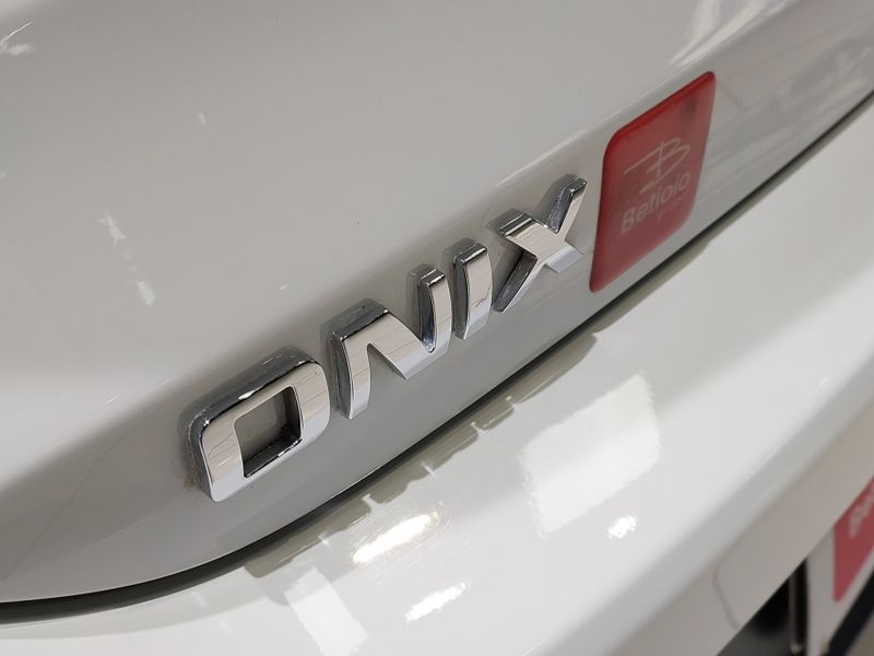 Chevrolet ONIX 1.0 FLEX LT MANUAL 2022/2023 BETIOLO NOVOS E SEMINOVOS LAJEADO / Carros no Vale