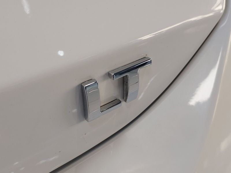Chevrolet ONIX 1.0 FLEX LT MANUAL 2022/2023 BETIOLO NOVOS E SEMINOVOS LAJEADO / Carros no Vale