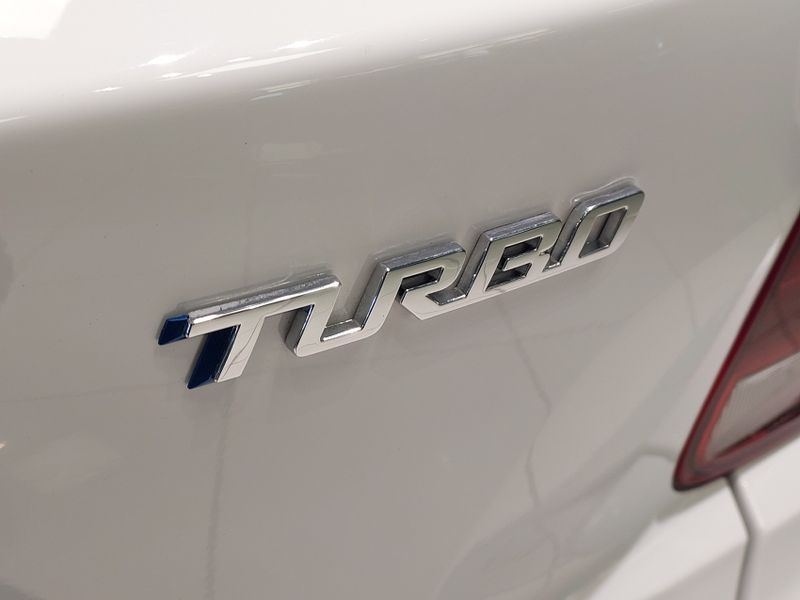Chevrolet ONIX 1.0 FLEX LT MANUAL 2022/2023 BETIOLO NOVOS E SEMINOVOS LAJEADO / Carros no Vale